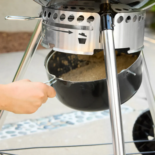 Угольный гриль Weber  Master-Touch GBS 5755 Smoke EU 1502203